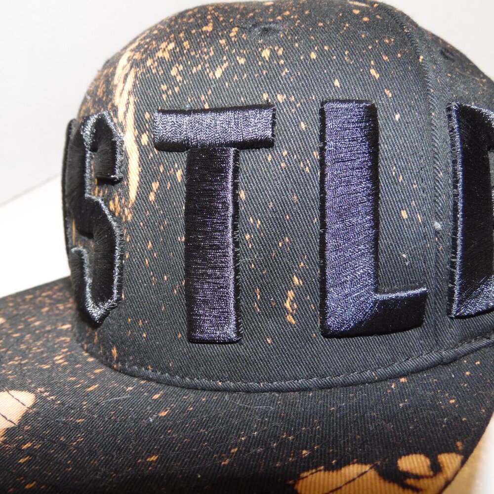 HUSTLE SnapBack Hat by Carbon Elements Great Embr… - image 4